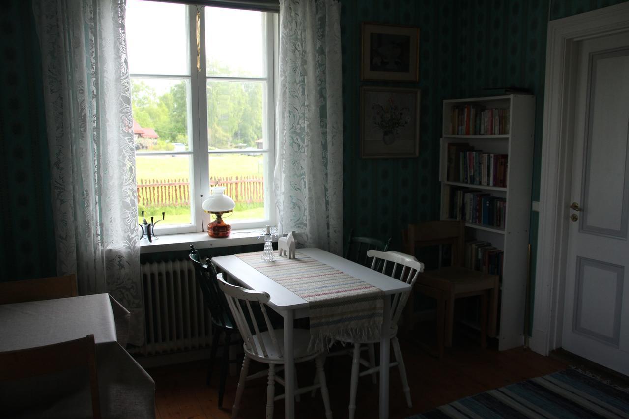 Mora Vandrarhem Och Gaesthem Vinäs Kültér fotó
