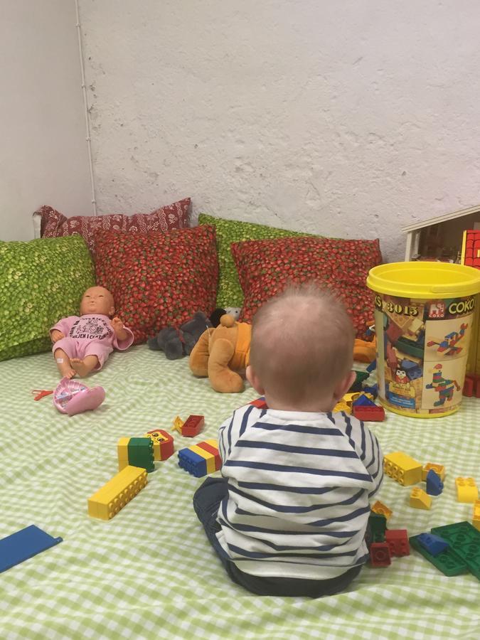 Mora Vandrarhem Och Gaesthem Vinäs Kültér fotó
